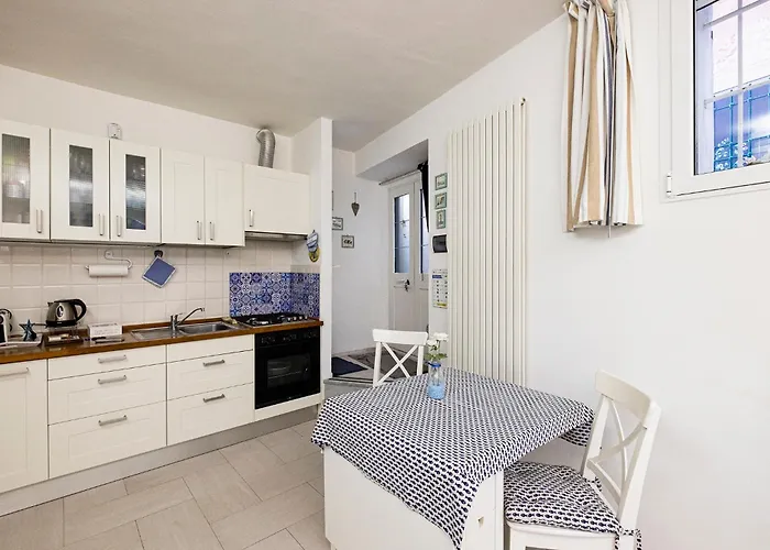 Casa Pervinca * Chiavari